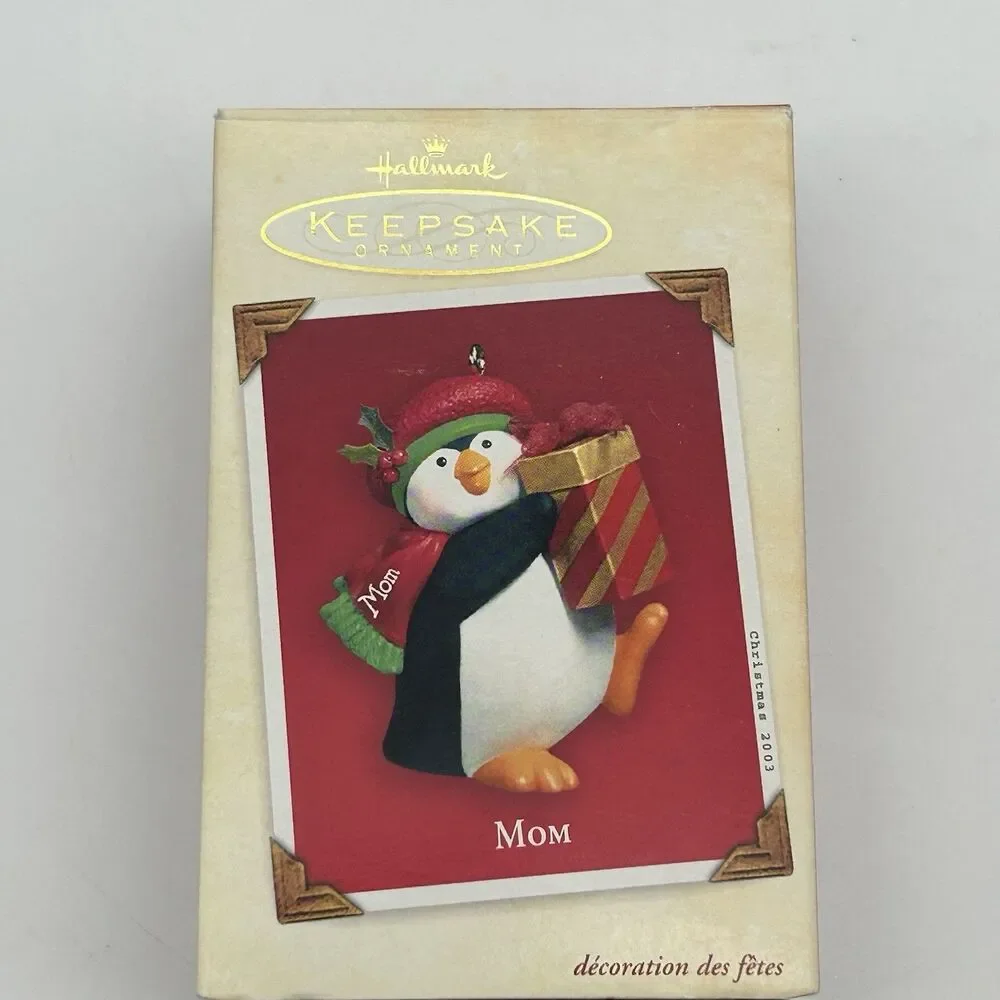 Hallmark Keepsake Ornament Christmas MOM Penguin with Stocking Candy Cane 2003